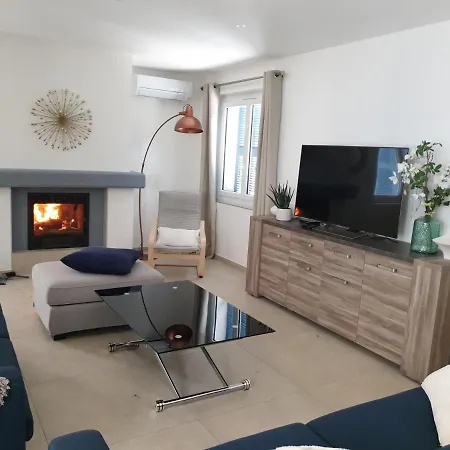 La Bastide Blanche Magnifique 5 Etoiles 5 Et Piscine Privee Sur 6500 M *