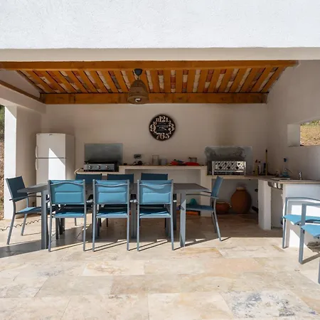 La Bastide Blanche Magnifique 5 Etoiles 5 Et Piscine Privee Sur 6500 M Villa
